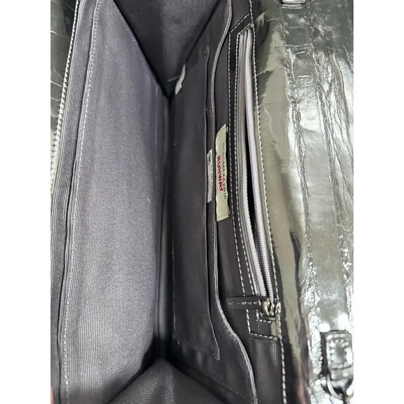 BCBGMAXAZARIA Runway Silver Clutch with Silver Chain Strap Handbag - Picture 4 of 7